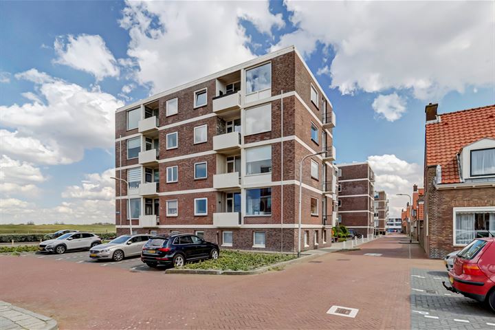 Rijnmond 114, 2225VX Katwijk